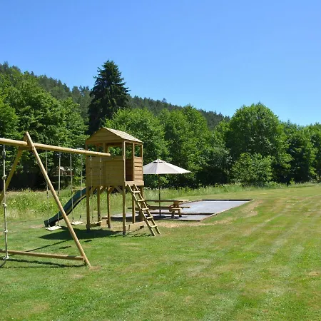 בית נופש Cozy In Gedinne Near Forest