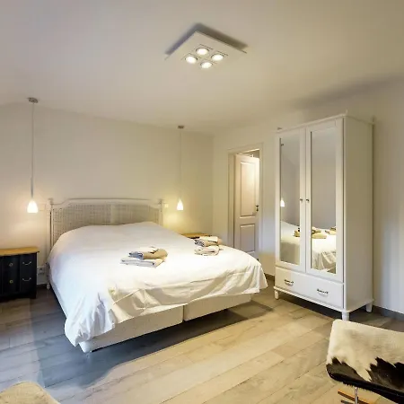 Authentic Mill For Groups *